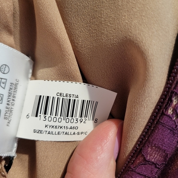 BCBGMaxAzria Maroon Lace Bell Sleeve Shift Dress - Picture 9 of 9